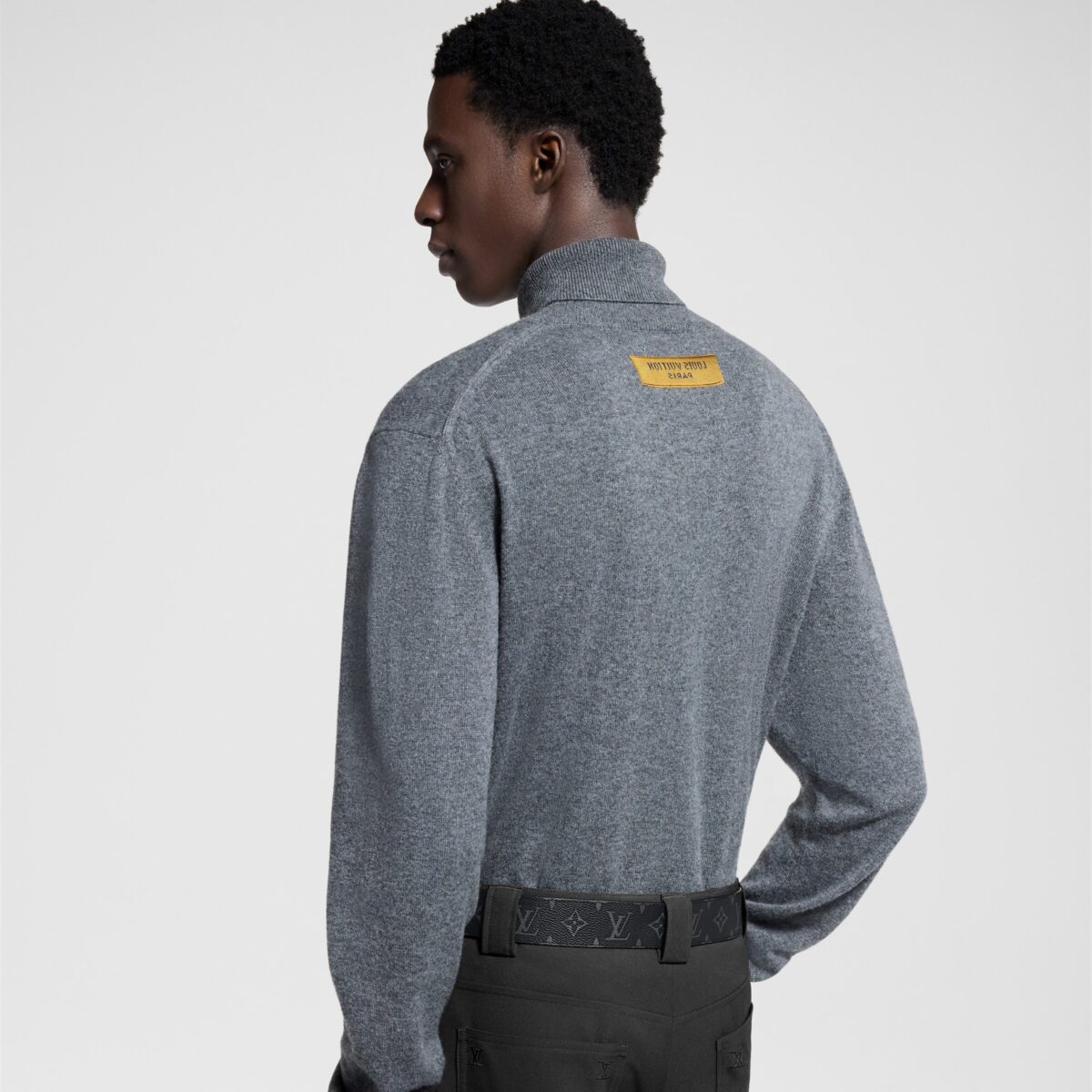 lvse Iv embossed turtle neck - Image 4