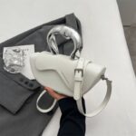 Ladies Fashion Bag - Image 5